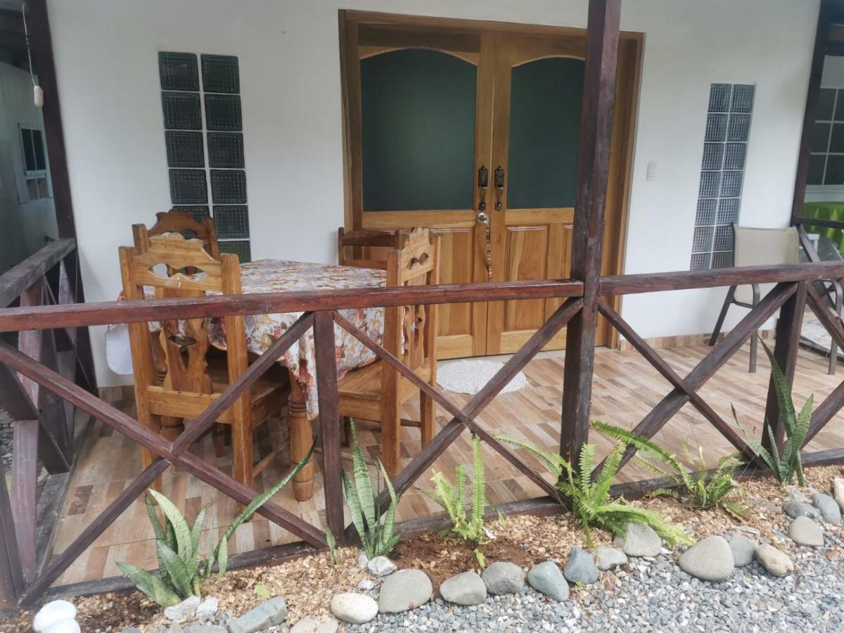 Hostal Cecilia Puerto Viejo de Talamanca Luaran gambar