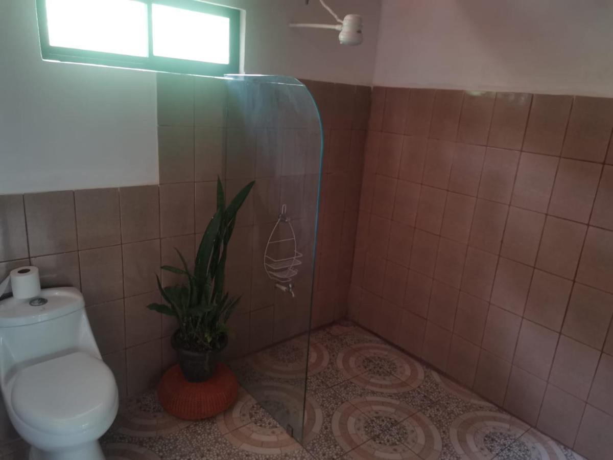 Hostal Cecilia Puerto Viejo de Talamanca Luaran gambar