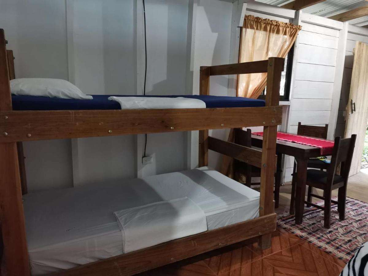 Hostal Cecilia Puerto Viejo de Talamanca Luaran gambar