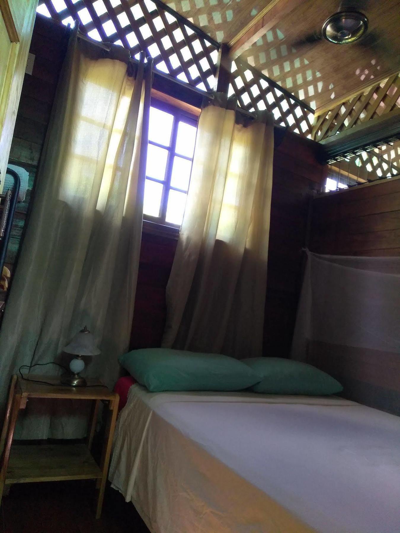 Hostal Cecilia Puerto Viejo de Talamanca Luaran gambar