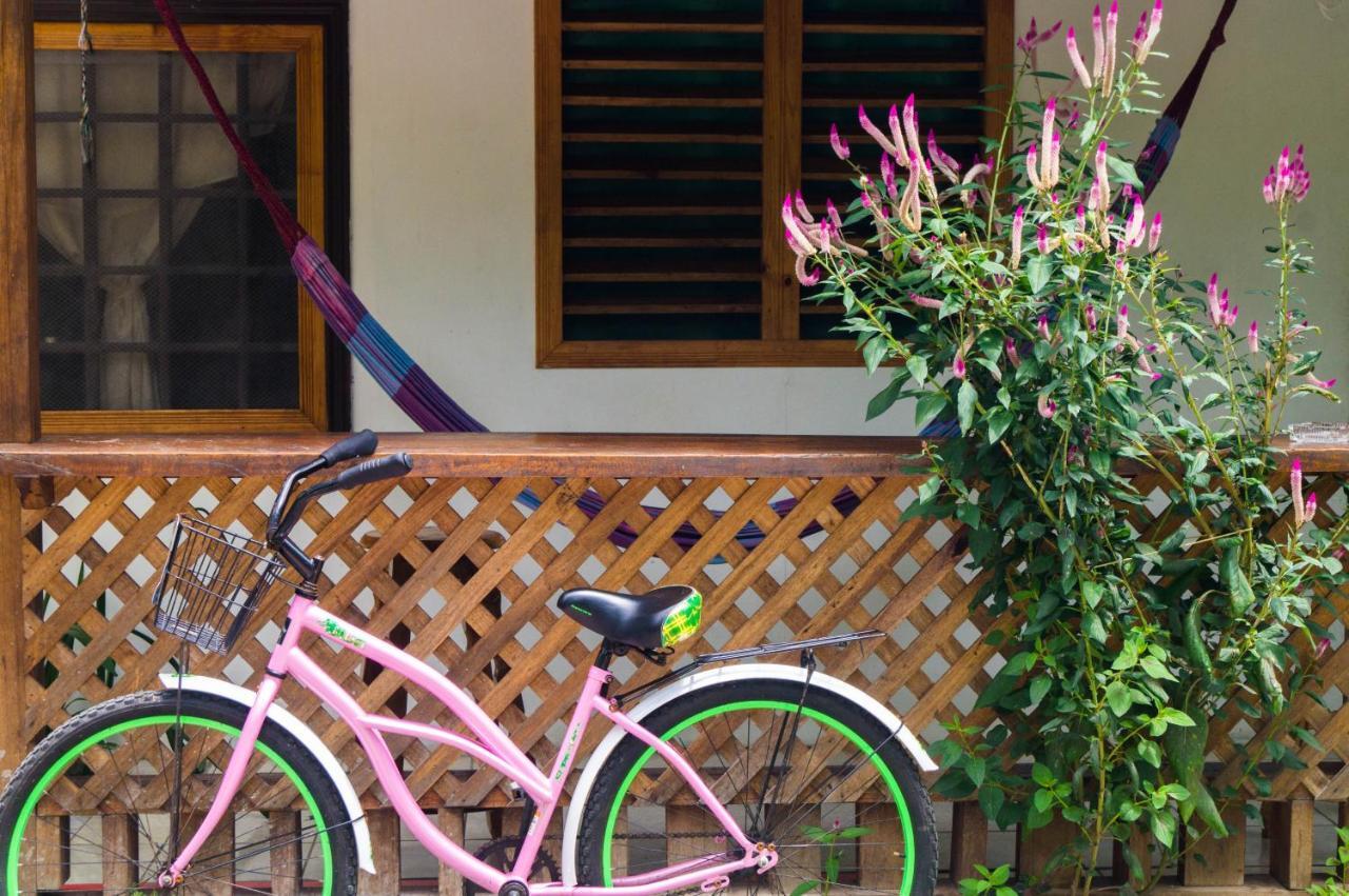 Hostal Cecilia Puerto Viejo de Talamanca Luaran gambar